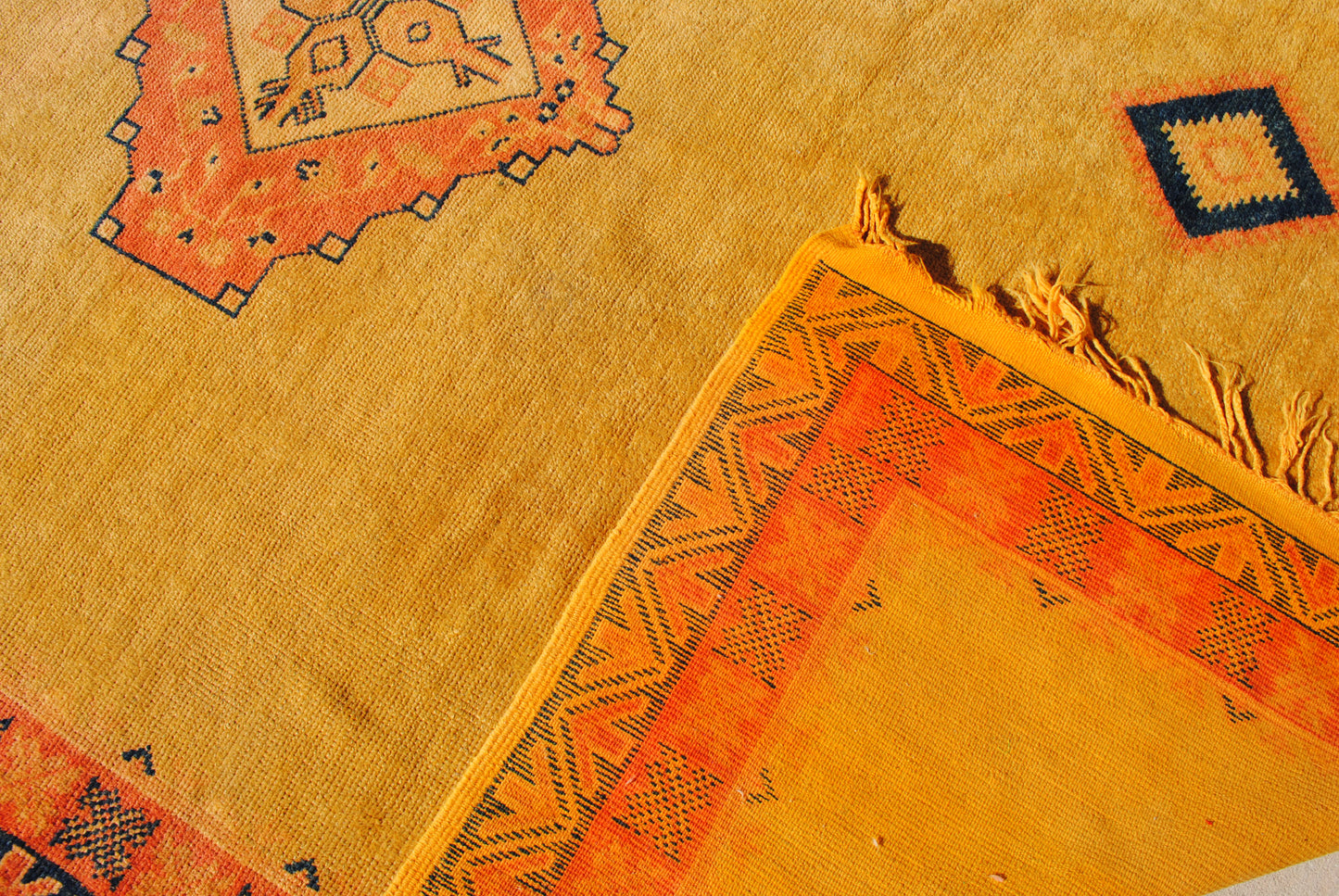Taznakht, reliquia antigua, 1,80 m x 3 m